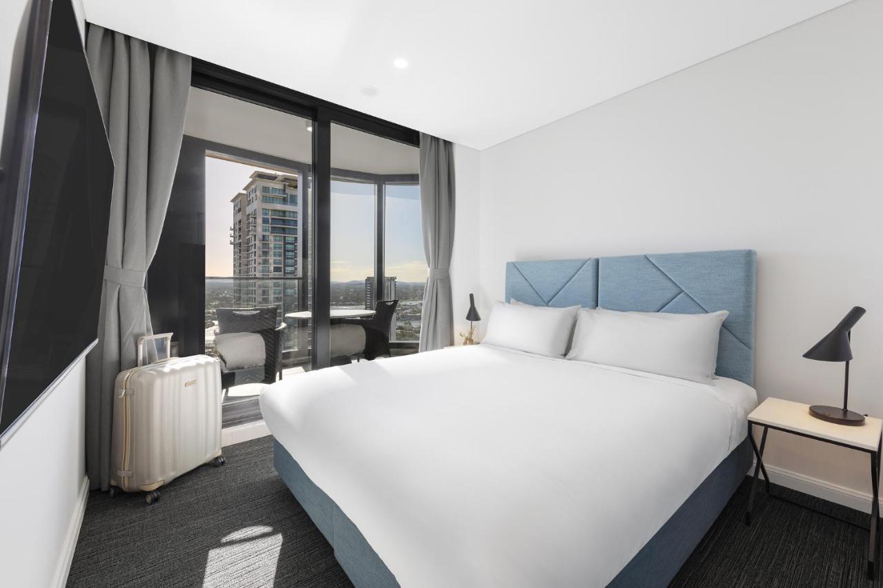 Meriton Suites Surfers Paradise Gold Coast Exterior foto