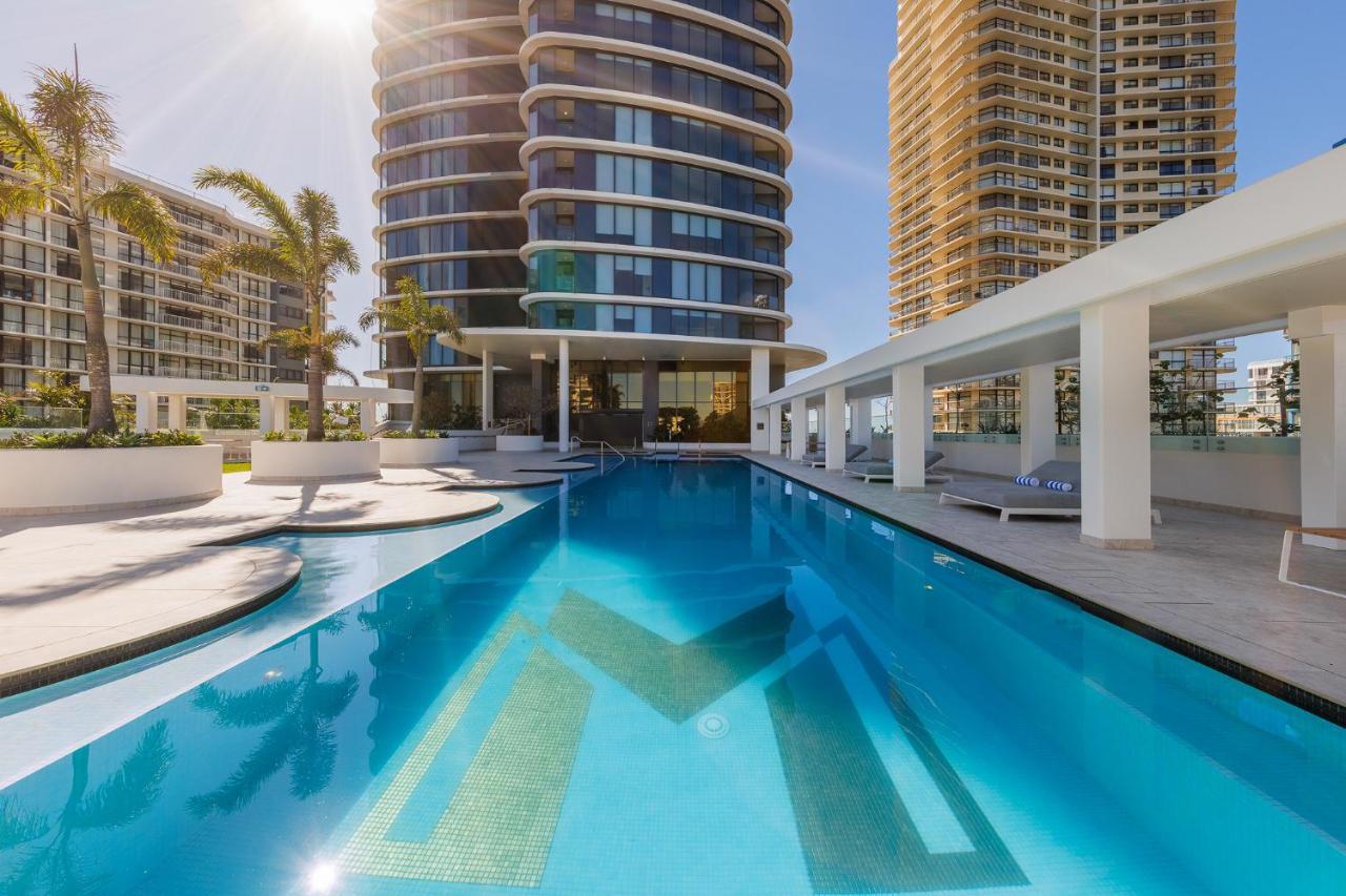 Meriton Suites Surfers Paradise Gold Coast Exterior foto