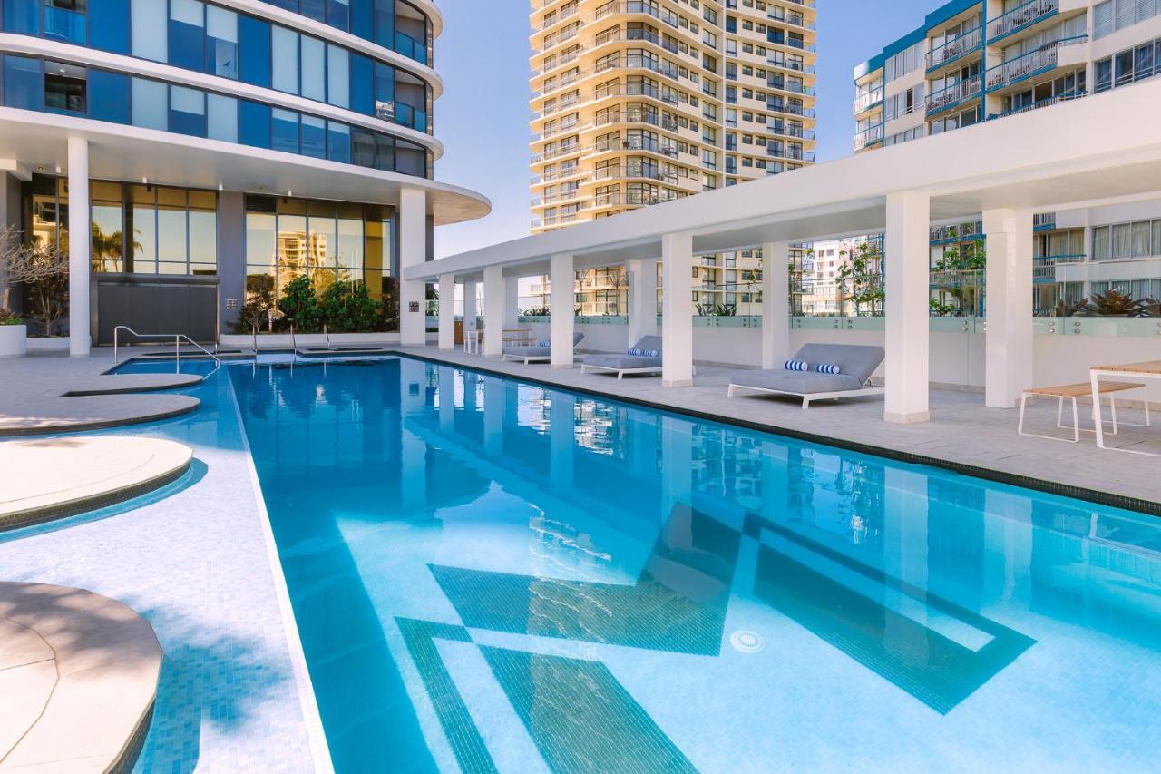 Meriton Suites Surfers Paradise Gold Coast Exterior foto